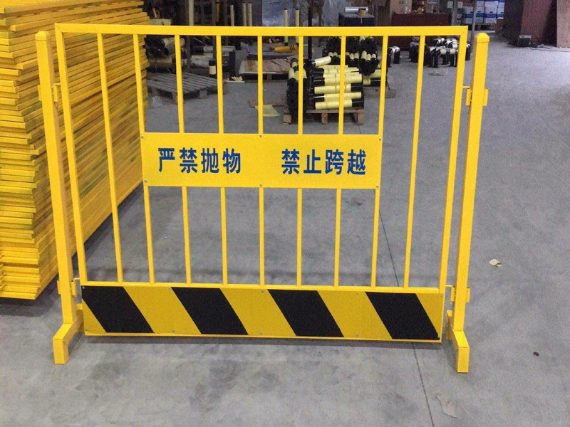 基坑圍擋護(hù)欄