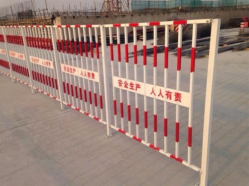 基坑圍擋護(hù)欄